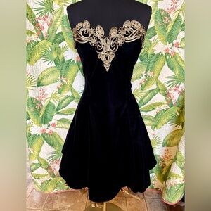 LIKE NEW! Soft Black Velvet Strapless Dress Gold Floral Embroidering Tulle Skirt